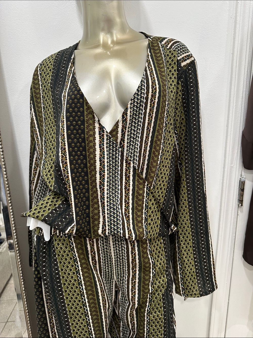 Elan Olive, Black & Cream Striped Wrap 2 piece set pants and shirt top size L
